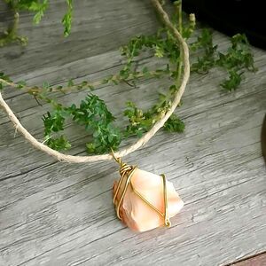 Raw Carnelian Agate Crystal Choker Necklace, Hemp Gemstone Jewelry 14"